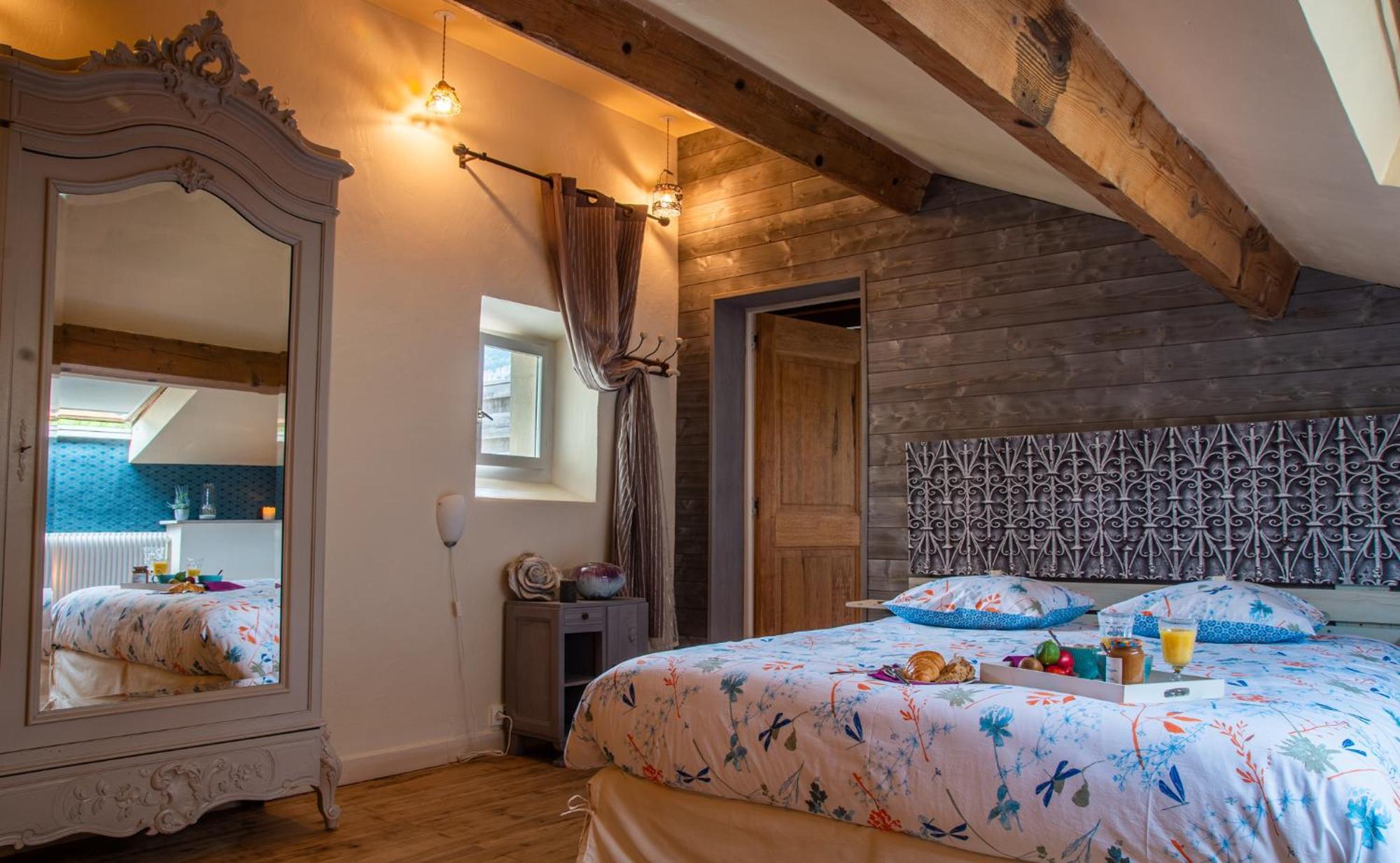 Hameau D'Hotes La Roseraie-Drome Condorcet Luaran gambar